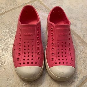 Pink Native Size 13
